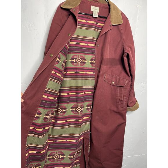 Vintage L.L Bean Long Chore Coat Aztec Burgundy Womens Medium Short Petite - Picture 4 of 7